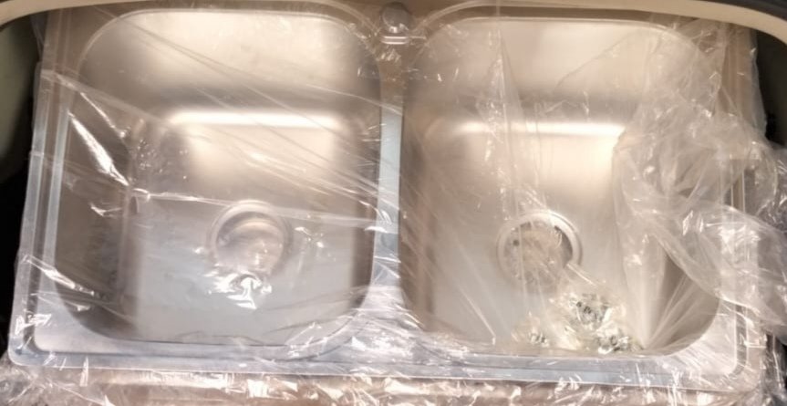 حوض مطبخ مزدوج